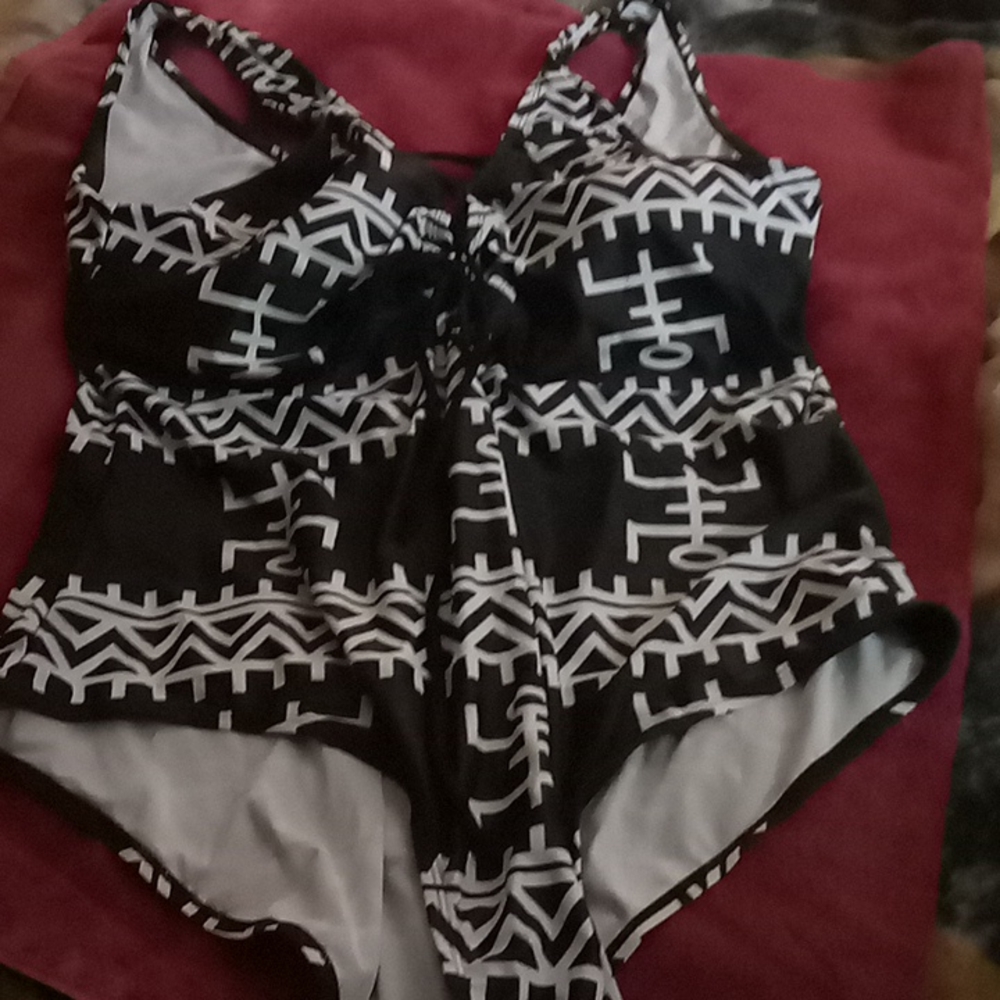 One piece bathing suit